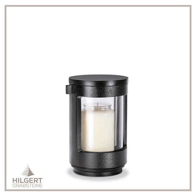 LA-ST-40314-40367 | Hilgert Grabsteine | Laterne