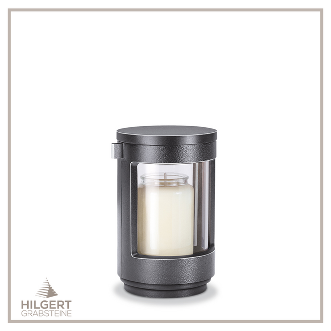 LA-ST-40314-40367 | Hilgert Grabsteine | Laterne