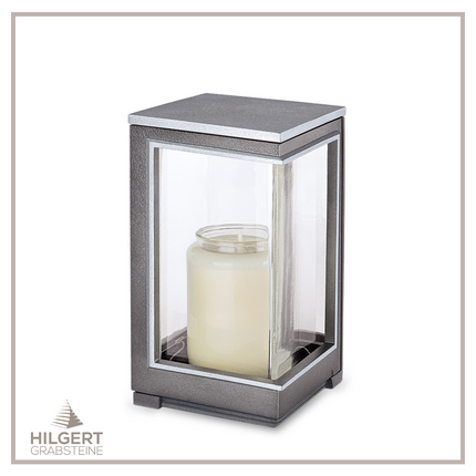 LA-ST-40377-40405 | Hilgert Grabsteine | Laterne