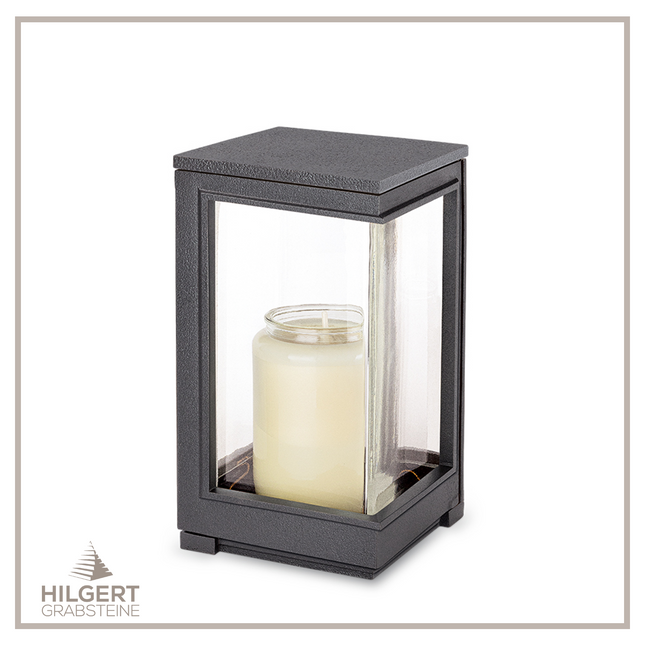 LA-ST-40377-40405 | Hilgert Grabsteine | Laterne