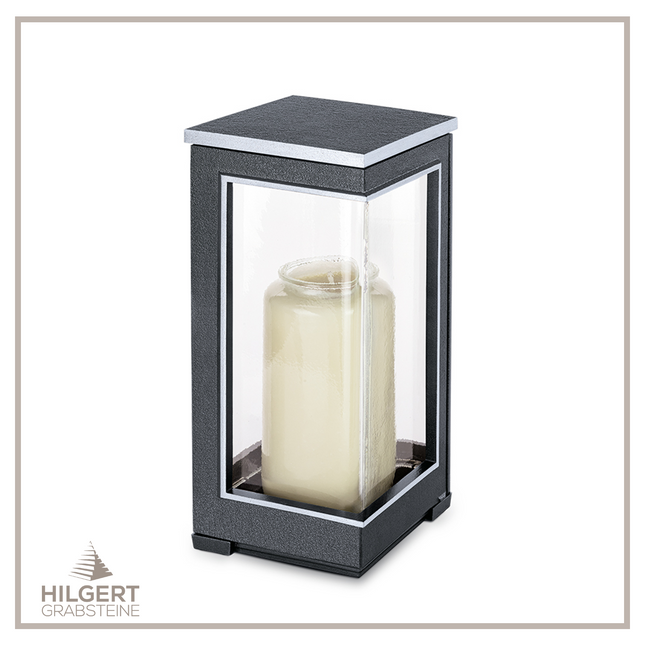 LA-ST-40377-40405 | Hilgert Grabsteine | Laterne