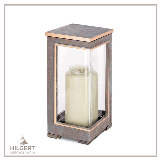 LA-ST-40377-40405 | Hilgert Grabsteine | Laterne