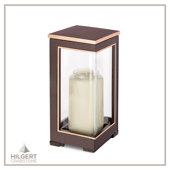 LA-ST-40377-40405 | Hilgert Grabsteine | Laterne