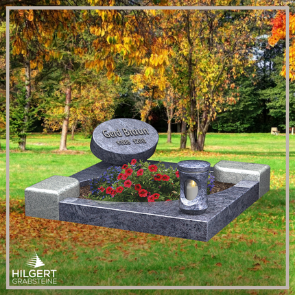 UR-LI-UA017 | Hilgert Grabsteine | Urnengrabstein aus Granit