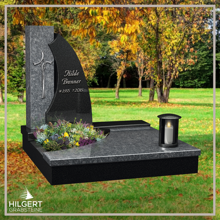 UR-LI-UA092 | Hilgert Grabsteine | Urnengrabstein aus Granit
