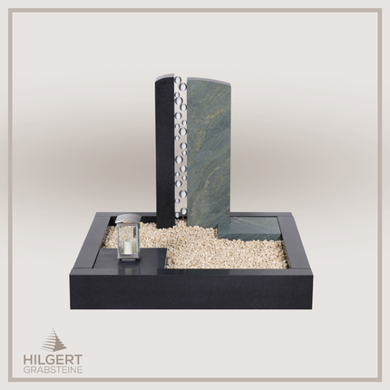 UR-DA-SFUR2019.14 | Hilgert Grabsteine | Urnengrabstein aus Granit