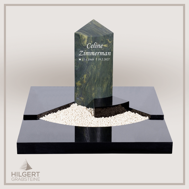 UR-DA-UR157-16 | Hilgert Grabsteine | Urnengrabstein aus Granit