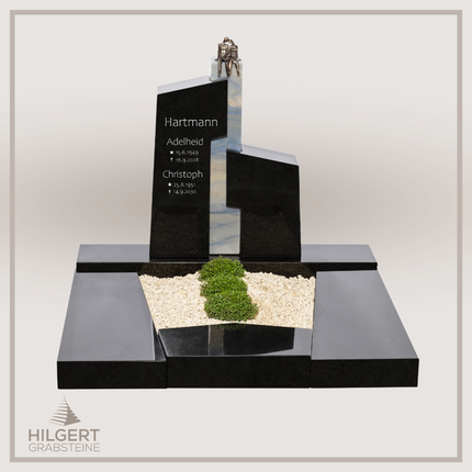 UR-DA-UR172-17 | Hilgert Grabsteine | Urnengrabstein aus Granit