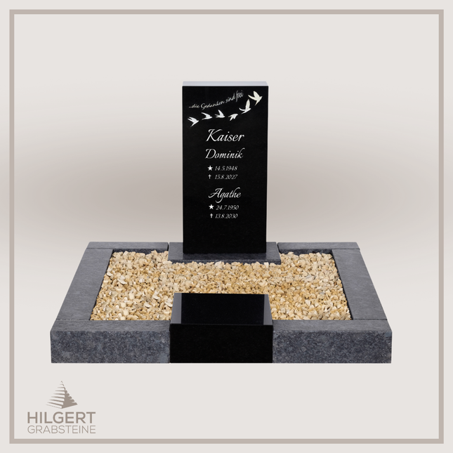 UR-DA-UR41 | Hilgert Grabsteine | Urnengrabstein aus Granit