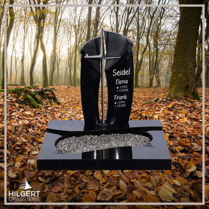 UR-DA-URJK03201811 | Hilgert Grabsteine | Urnengrabstein aus Granit