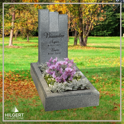 UR-GR-09-39 | Hilgert Grabsteine | Urnengrabstein aus Granit