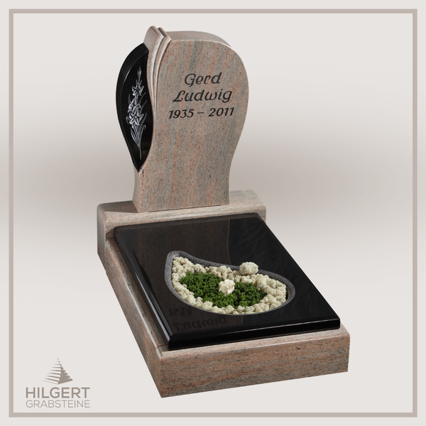 UR-GR-13-316 | Hilgert Grabsteine | Urnengrabstein aus Granit