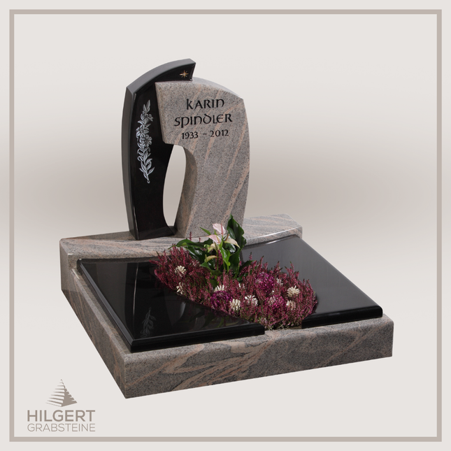 UR-GR-13-323 | Hilgert Grabsteine | Urnengrabstein aus Granit
