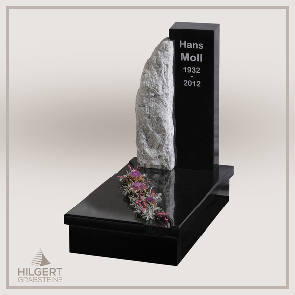 UR-GR-13-339 | Hilgert Grabsteine | Urnengrabstein aus Granit