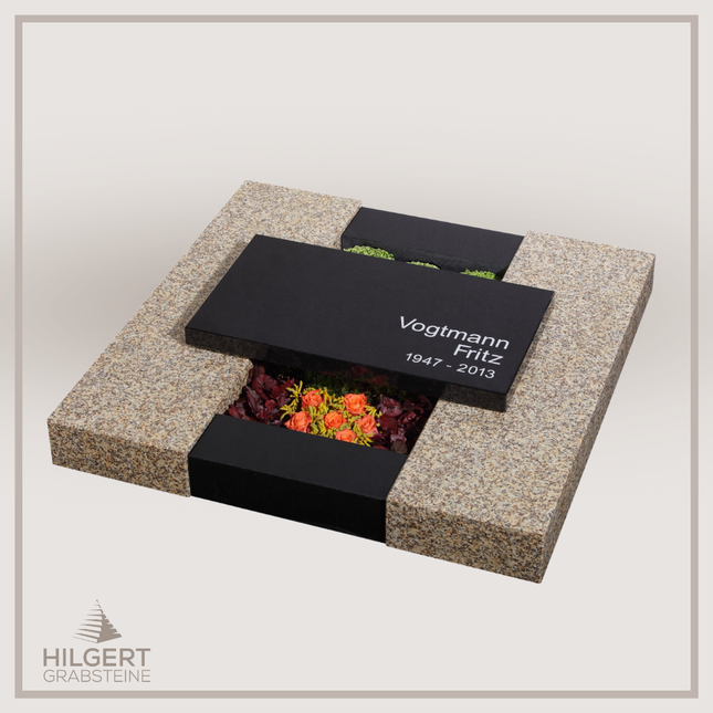 UR-GR-13-340-1 | Hilgert Grabsteine | Urnengrabstein aus Granit
