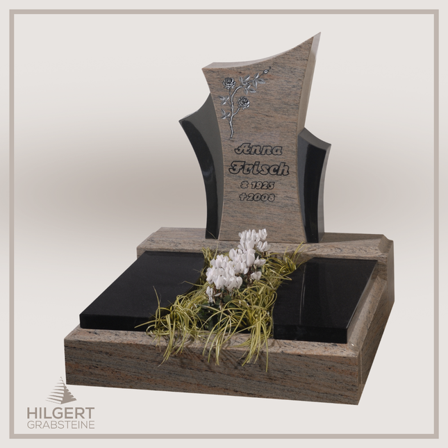 UR-GR-257 | Hilgert Grabsteine | Urnengrabstein aus Granit