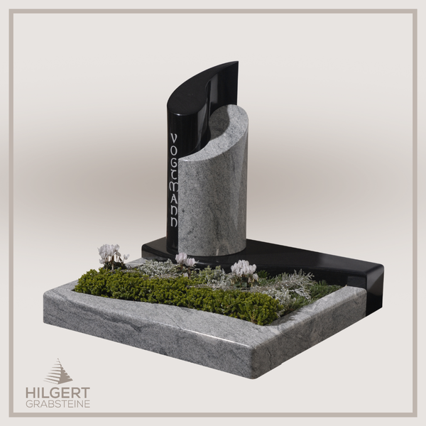 UR-GR-259 | Hilgert Grabsteine | Urnengrabstein aus Granit