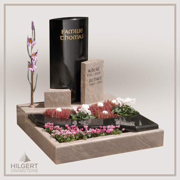 UR-GR-289 | Hilgert Grabsteine | Urnengrabstein aus Granit