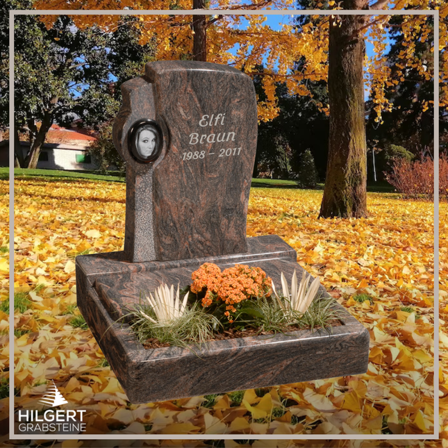 UR-GR-306 | Hilgert Grabsteine | Urnengrabstein aus Granit