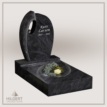 UR-GR-429 | Hilgert Grabsteine | Urnengrabstein aus Granit