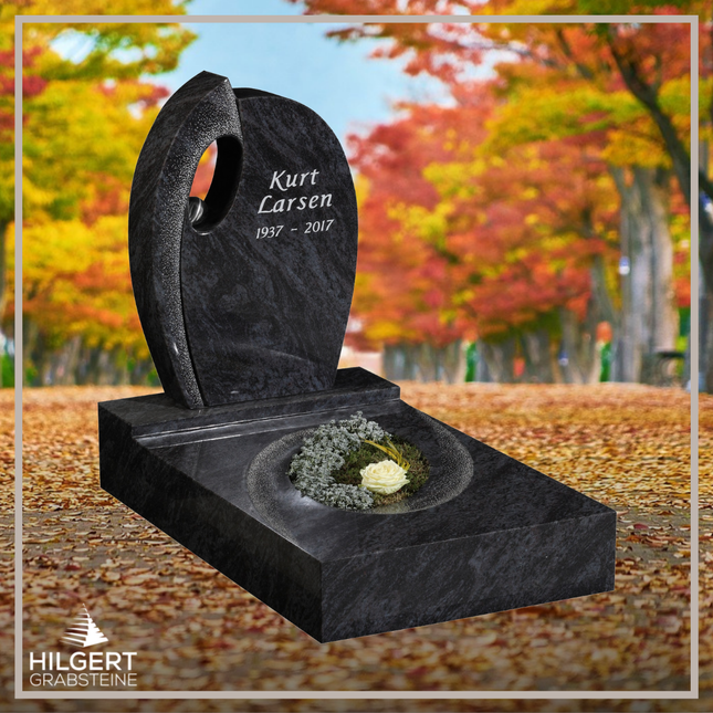 UR-GR-429 | Hilgert Grabsteine | Urnengrabstein aus Granit