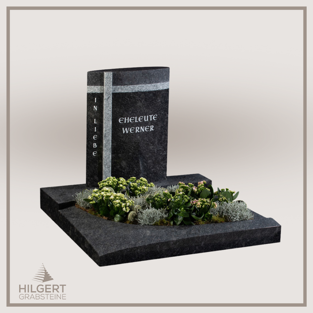 UR-GR-GA357-003222 | Hilgert Grabsteine | Urnengrabstein aus Granit
