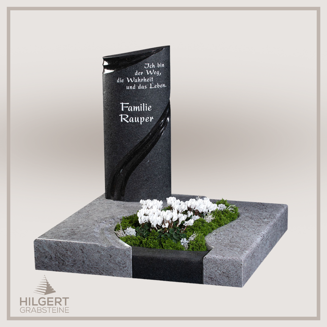 UR-GR-GA442-003221 | Hilgert Grabsteine | Urnengrabstein aus Granit