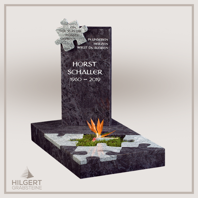 UR-GR-GA453-003229 | Hilgert Grabsteine | Urnengrabstein aus Granit