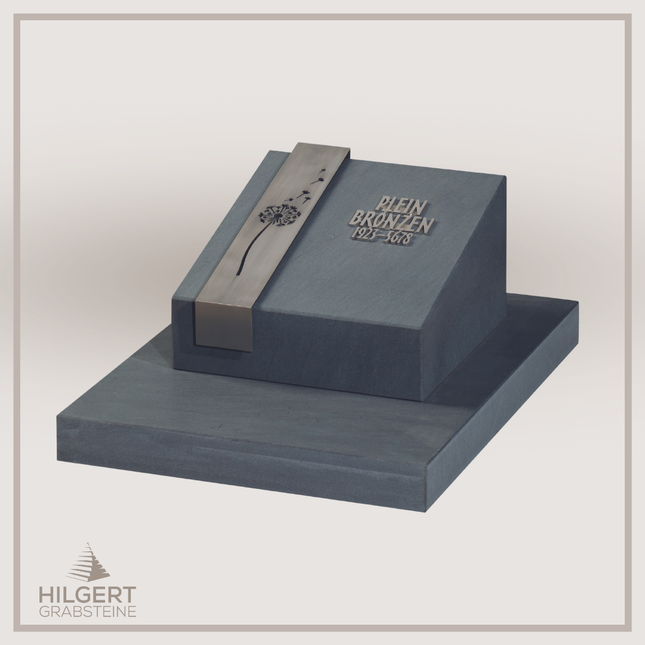 UR-GR-UA479-E59 | Hilgert Grabsteine | Urnengrabstein aus Granit