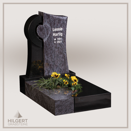 UR-GR-UA512 | Hilgert Grabsteine | Urnengrabstein aus Granit