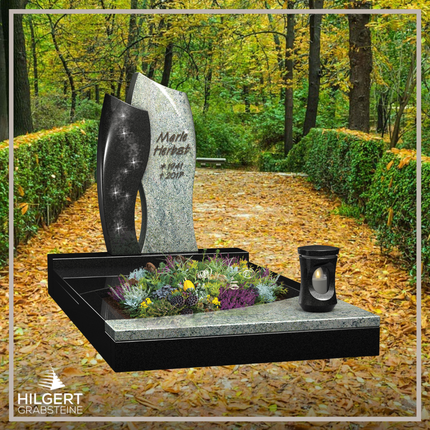UR-LI-C130 | Hilgert Grabsteine | Stehender Grabstein aus Granit | auch als Urnengrabstein
