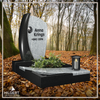 UR-LI-C135 | Hilgert Grabsteine | Stehender Grabstein aus Granit | auch als Urnengrabstein
