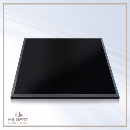 UR-HA-UR9 | Hilgert Grabsteine | Urnengrabstein aus Granit